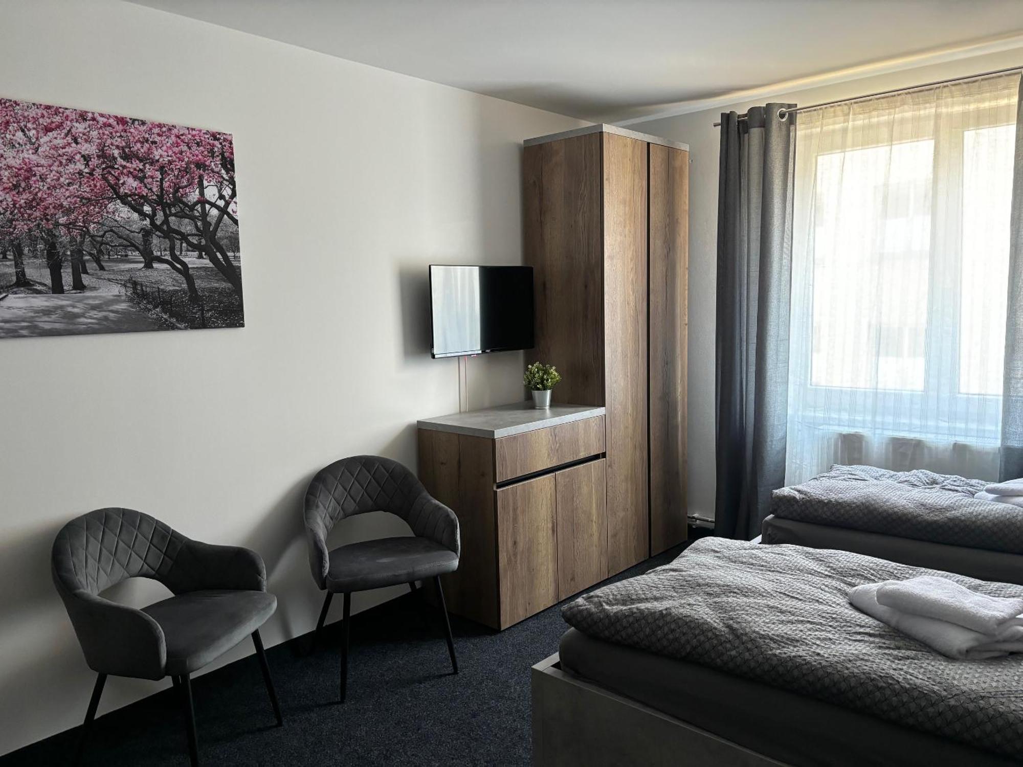 Apartmany Plzen Zborovska 22 A ภายนอก รูปภาพ